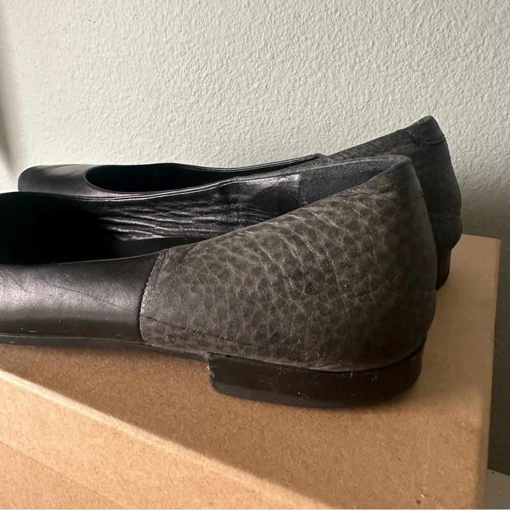 ECCO‎ Womens size Black Leather Pointed Toe Flats